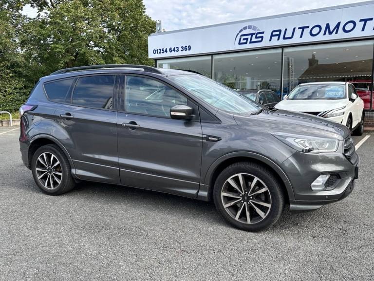 image for 2018 Ford Kuga 1.5 TDCi ST-LINE 120 BHP + SAT NAV + PARKING SENSORS HATCHBACK Diesel Manual