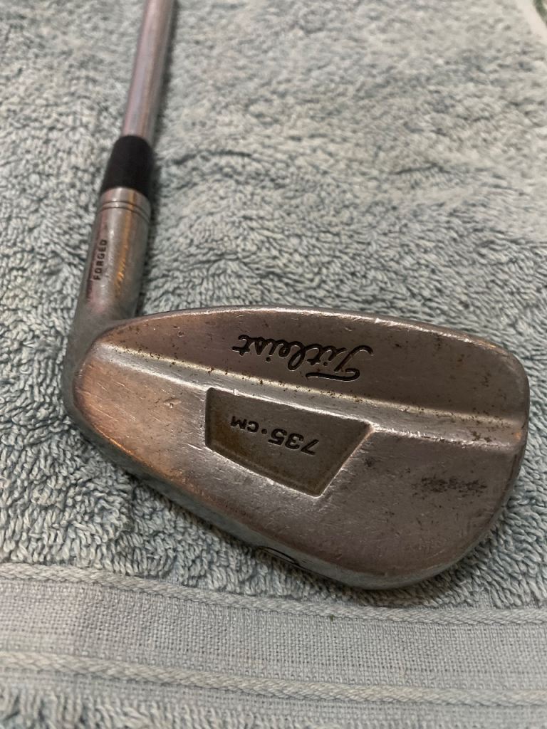 Titleist Forged 735.CM Pitching Wedge. 