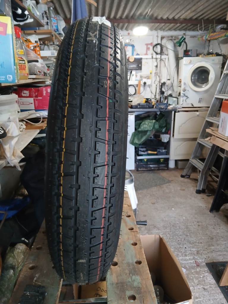 Space saver tyre kit 