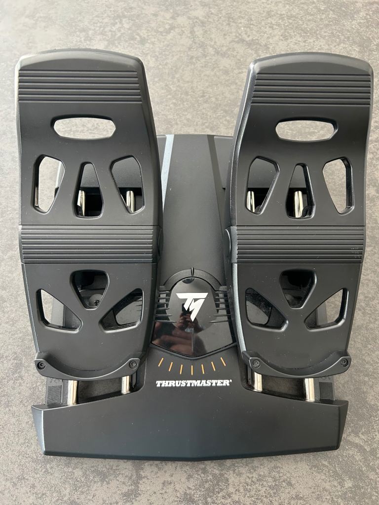 Thrustmaster T-Flight Hotas One flight joystick - Full Kit with pedals