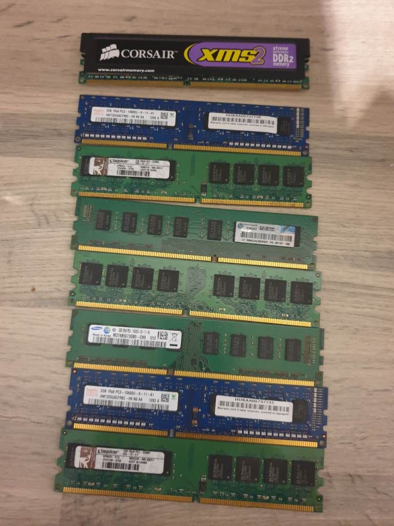 COMPUTER PC MEMORY RAM 