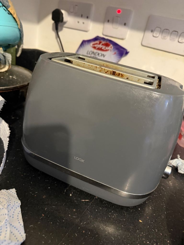 Logik 2 slice toaster 