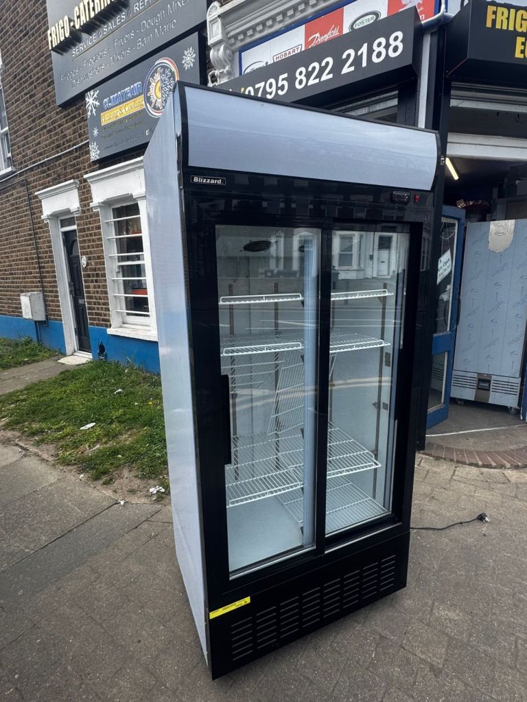 Commercial upright double door Display fridge like new fully serviced 