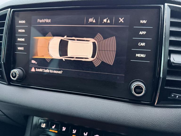 2018 Skoda Karoq 1.6 TDI SE L DSG Euro 6 (s/s) 5dr ESTATE Diesel Automatic