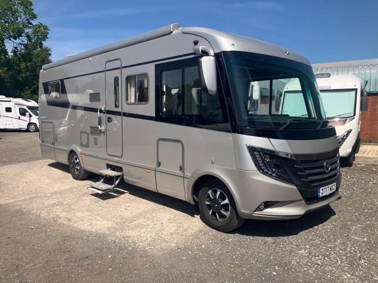 2017 Niesmann + Bischoff ARTO 79F Auto Motorhome Fiat Garage 