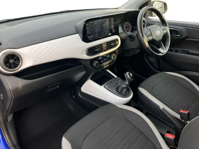 2022 Hyundai i10 1.2 MPi Premium 5dr Auto Hatchback PETROL Automatic