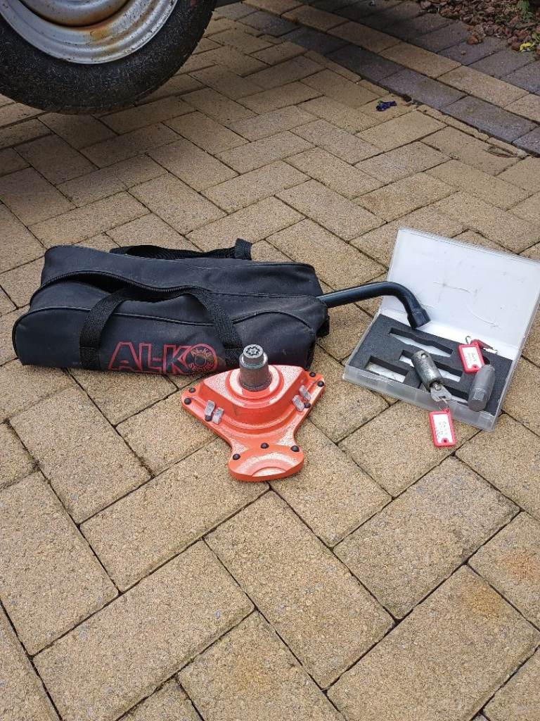 Alco caravan wheel lock