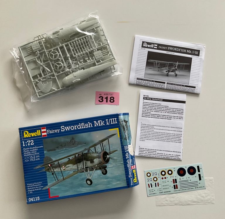 REVELL PLANE FAIRY SWORDFISH Mk 1/111   