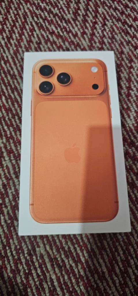 Brand New Orange iPhone 17 Pro Max – Unused sealed 256 GB