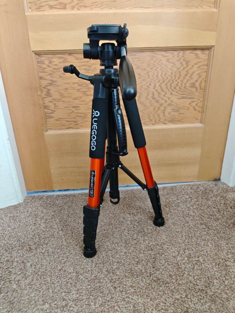 Phone / Camera Tripod - Excellent condition 