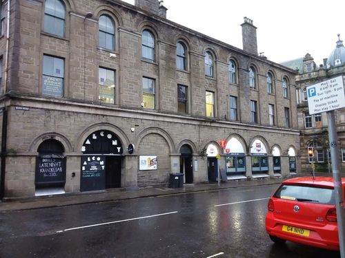 Ward Road - Two Bedroom Property Available Now