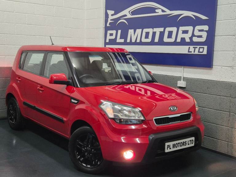 KIA SOUL 1.6 CRDi LOVELY LOW MILEAGE EXAMPLE ONLY 55k FULLY SERVICED GREAT MPG