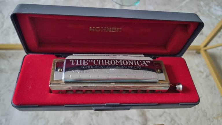 Hohner Chromonica 260