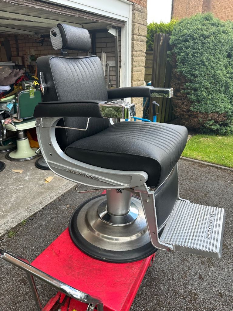 1 Belmont Apollo barber chair 
