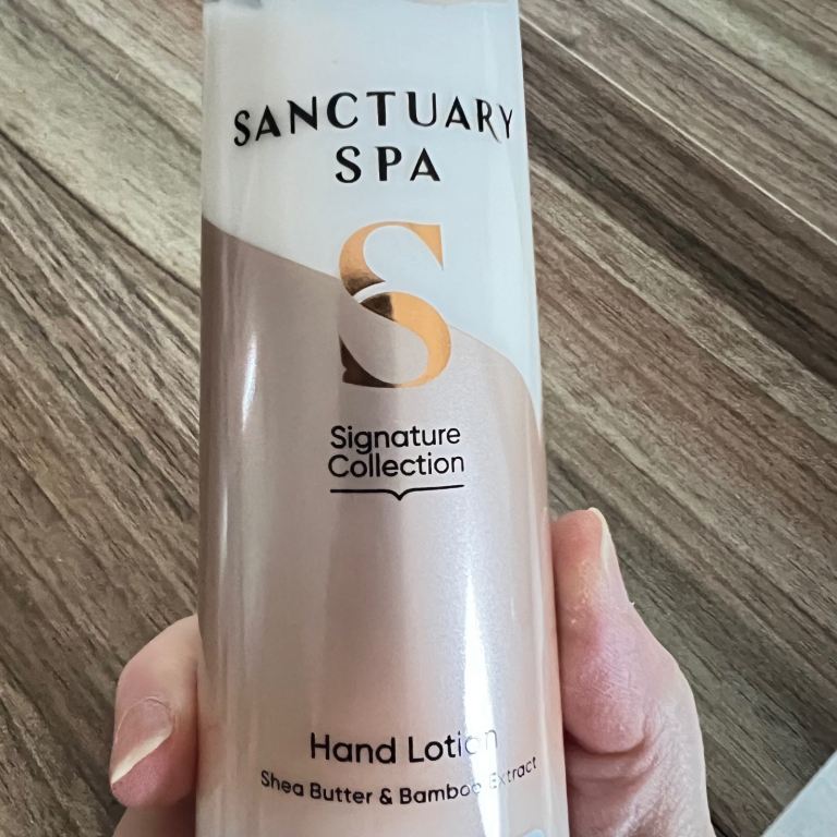Sanctuary SPA signature collection Hand lotion 250ml