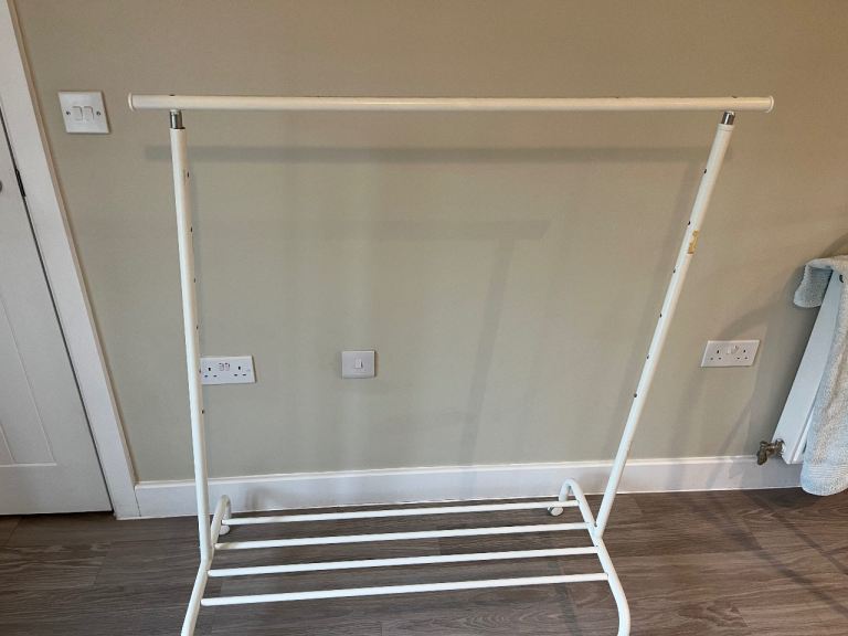 Clothes Rails x3 