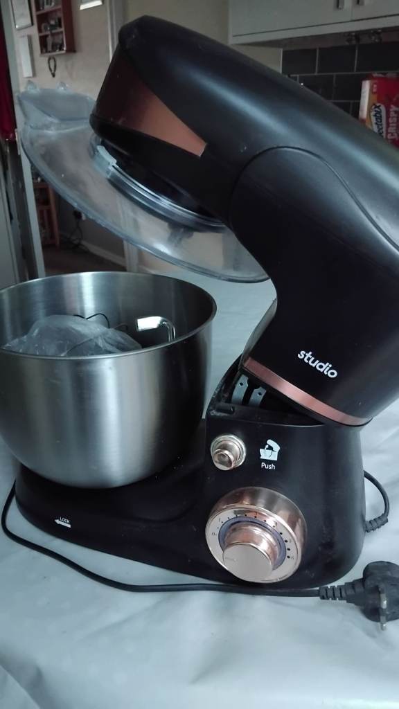 Studio Stand Mixer with Stainless Steel Bowl – As Good As New