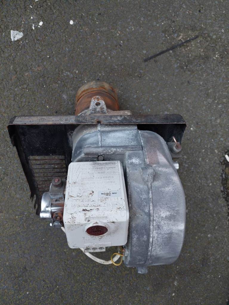 Riello 40 G10 commercial oil burner 