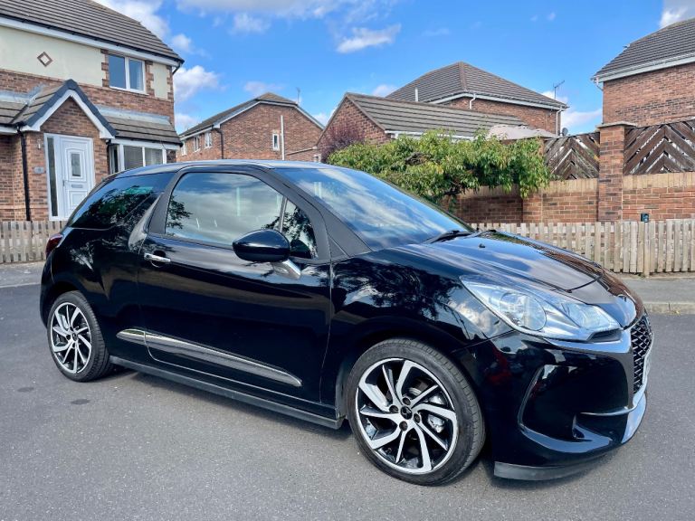 Citroen DS3 1.6 hdi 65mpg £20 tax 4 new tyres full history timing changed Lady driver
