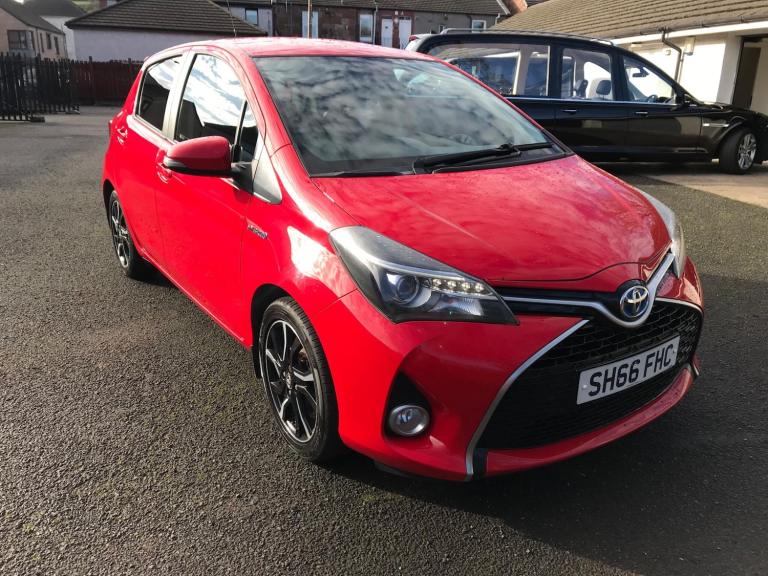 2016 Toyota Yaris 1.5 Hybrid Design 5dr CVT HATCHBACK PETROL/ELECTRIC Automatic