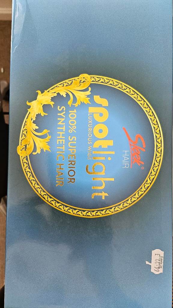 Sleek Spotlight 101 Synthetic Hair Callie Lace Parting Wig