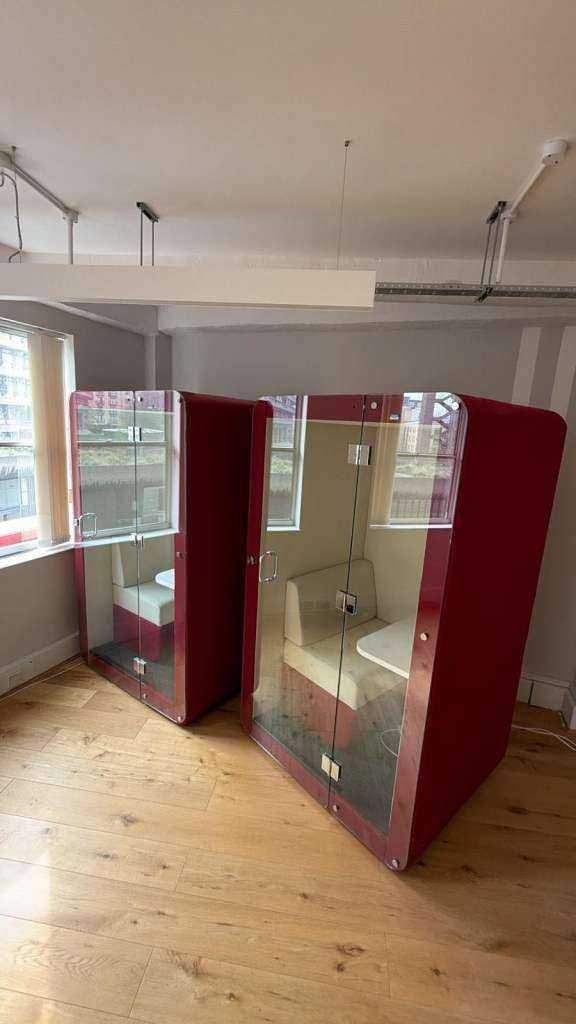 JDD Penelope Office Pods – Acoustic Meeting Booths - uk delivery 