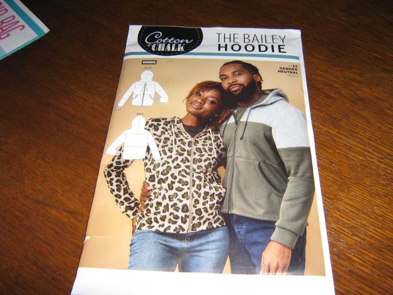 Cotton and Chalk 'The Bailey Hoodie' Sewing Pattern – New