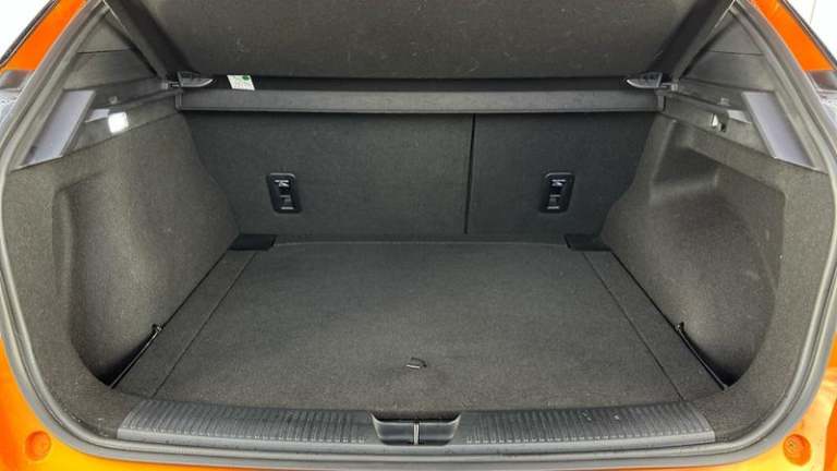 2023 MG MG4 64kWh Trophy Long Range Hatchback 5dr Electric Auto (203 ps) Automatic Hatchback Elec...