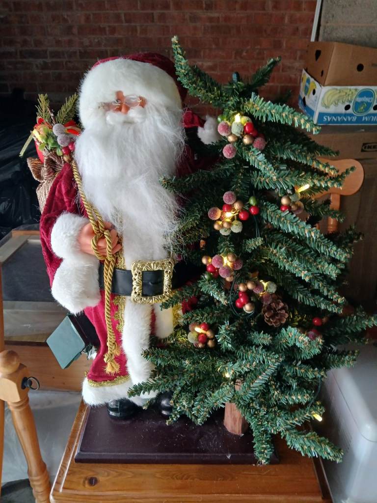 Battery Operated Santa Christmas Tree Decoration