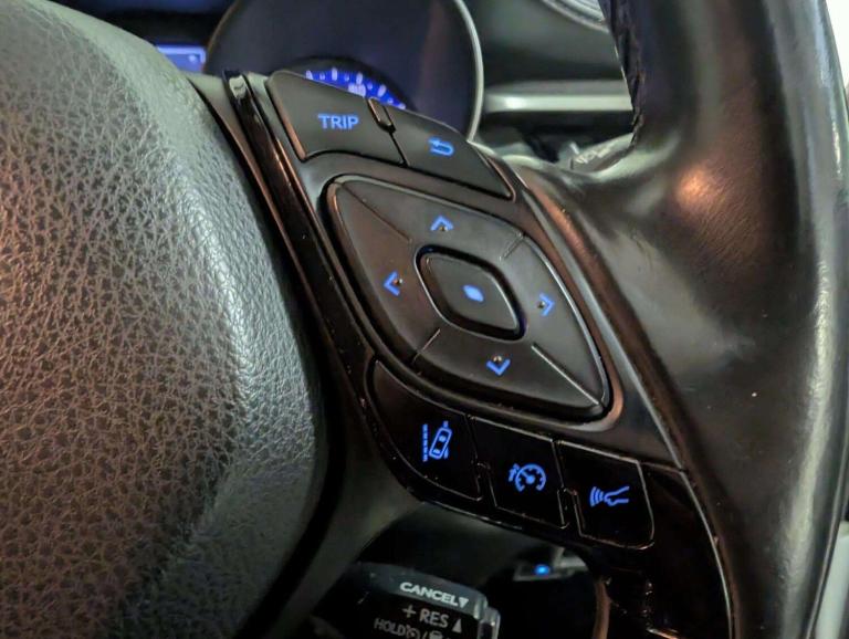 2018 Toyota C-HR 1.2T Design 5dr HATCHBACK PETROL Manual