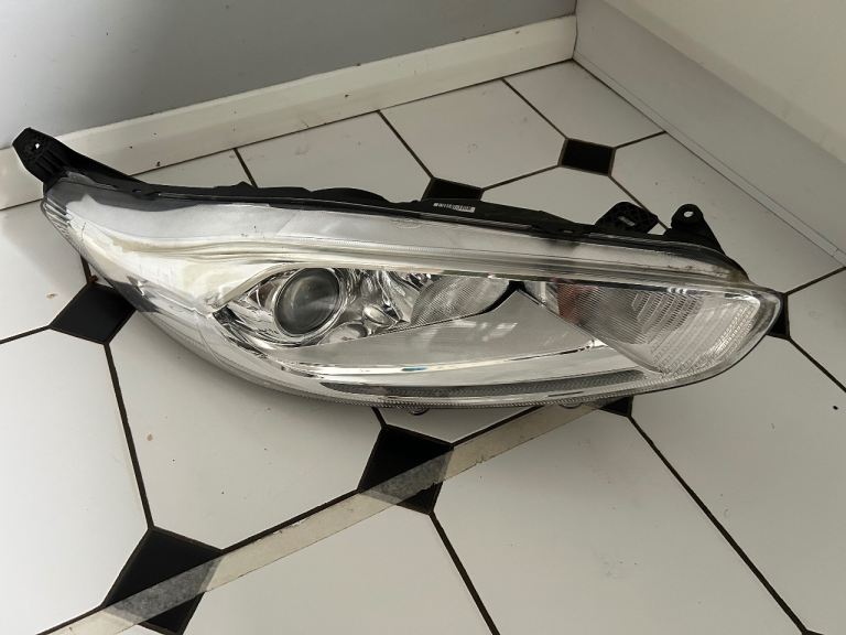 Ford Fiesta 7.5 2013-2017 Off Side (Left) Headlight LED Daytime Running Light