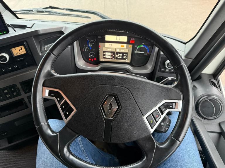 2019 RENAULT T520 6X2 TRACTOR UNIT 