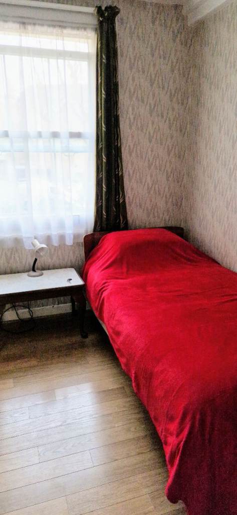 NICE QUIET SUNNY SOUTH BANK SINGLE ROOM