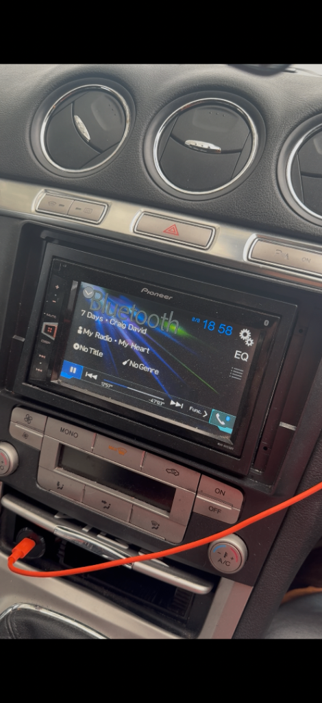 Pioneer head unit 