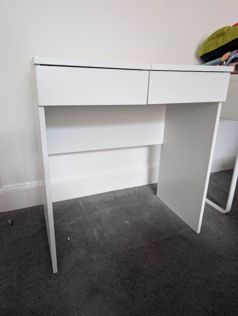 IKEA BRIMNES Dressing table / small desk