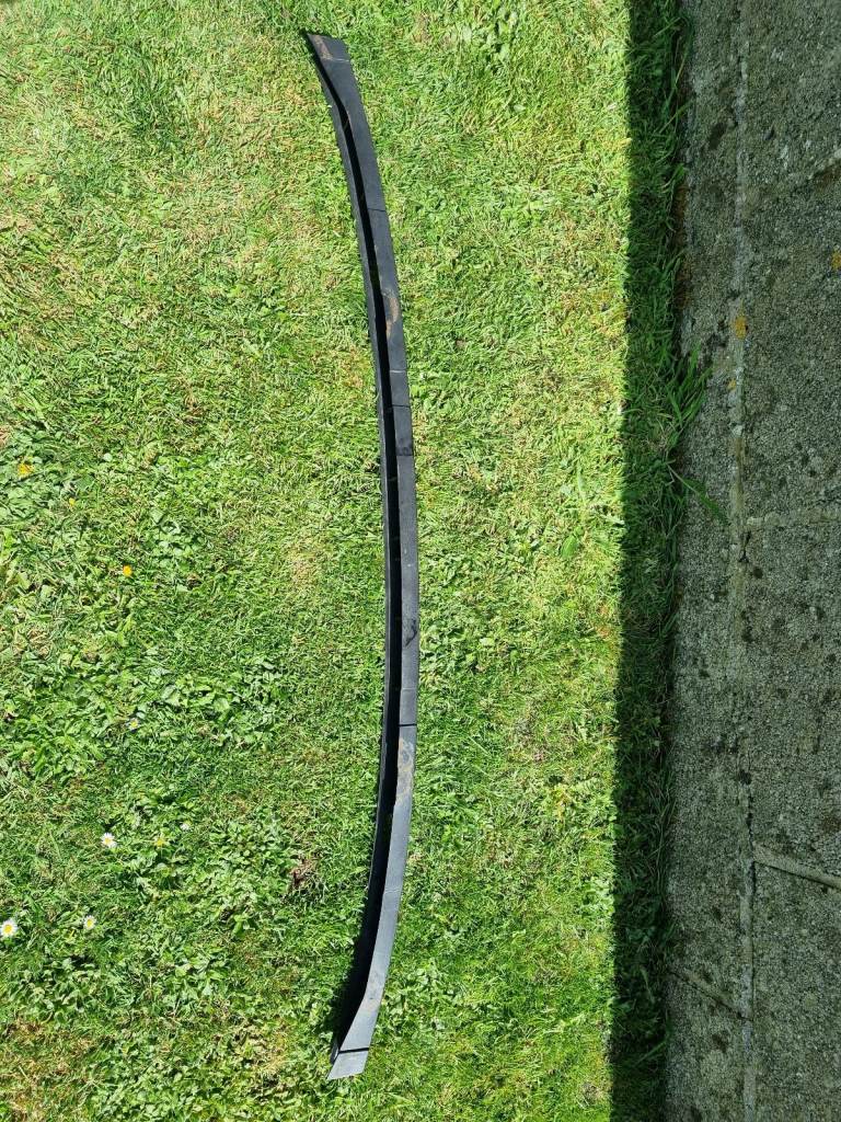 Vw t4 part that sits under bumper 