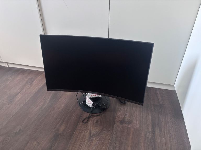 Samsung 27inch curved 