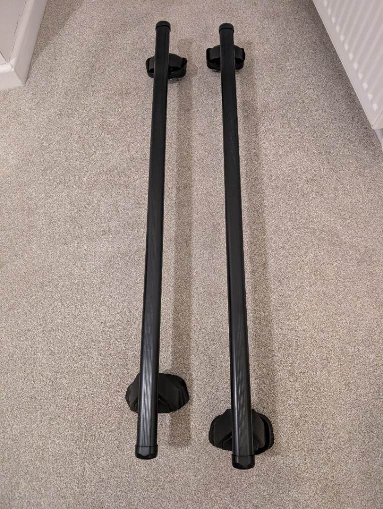 Halfords roof bar system 