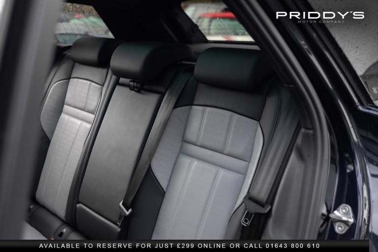 LAND ROVER RANGE ROVER EVOQUE 1.5 P300e 12.2kWh R-Dynamic HSE - Heated wheel,