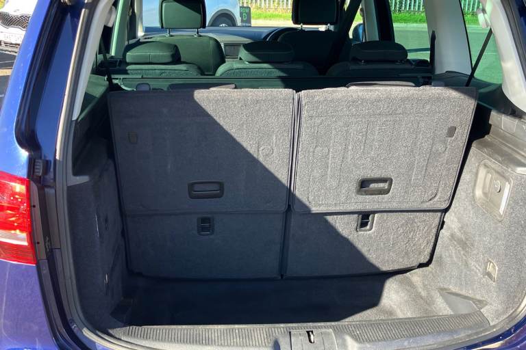 2018 Volkswagen Sharan 2.0 TDI SCR 150 SE Nav 5dr DSG MPV DIESEL Automatic