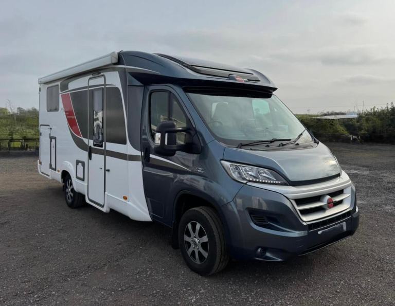 Burstner Sovereign Nexxo T690 G