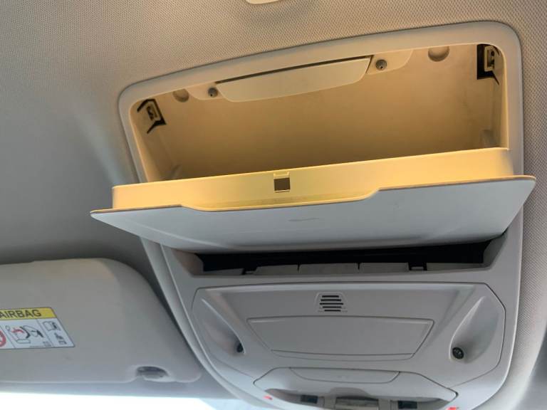 FORD GRAND C-MAX  2017  7 SEATER  NEW BELTS NEW SERVICE NEW  MOT WARRANTY GIVEN