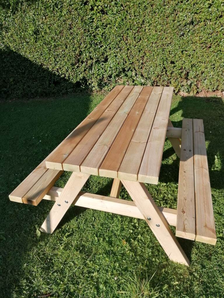 Brand New Adults Premium quality heavy duty picnic bench garden table 3 sizes, free delivery