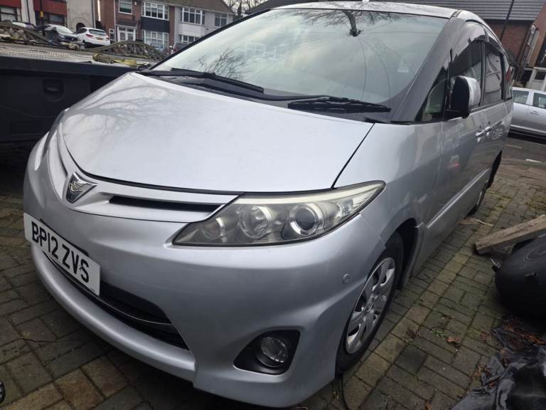 Toyota Estima 2012 - 7 seater - LPG and Petrol 