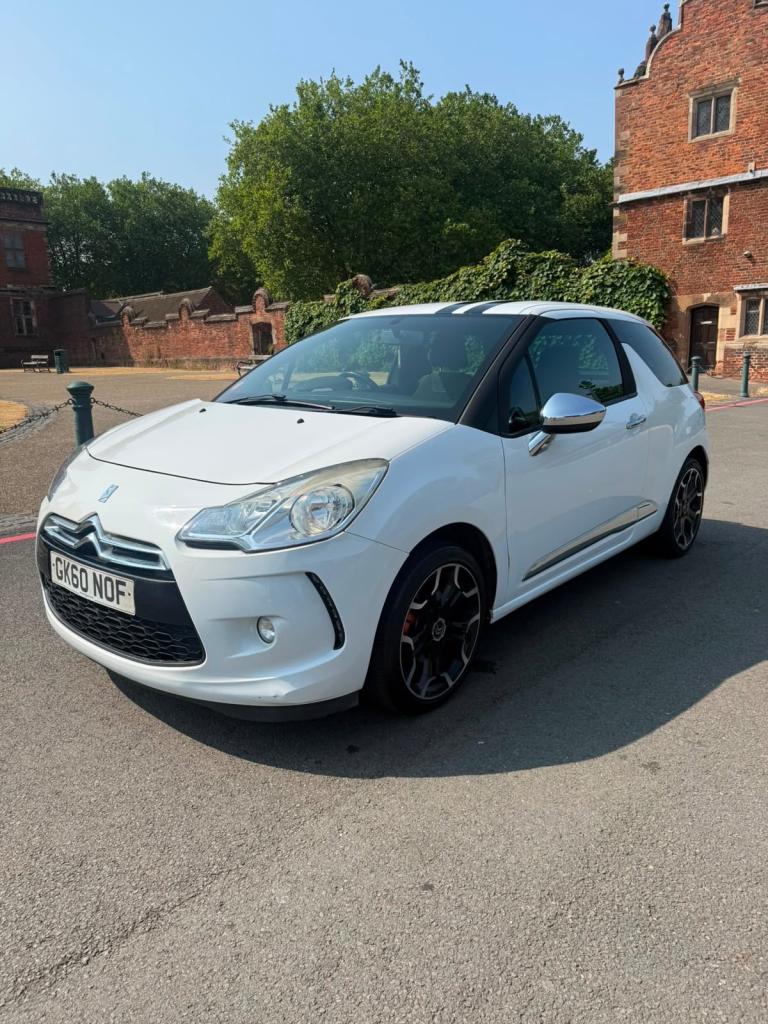 Citroen, DS3, Hatchback, 2010, Manual, 1598 (cc), 3 doors