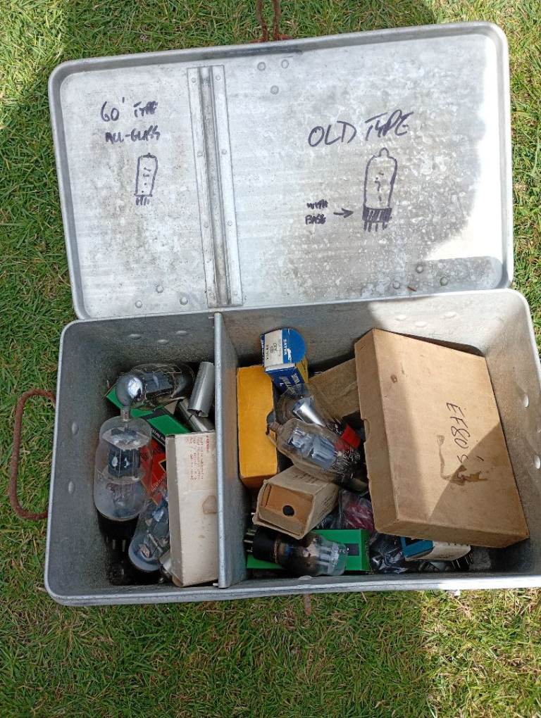 Vintage Radio Valvesl
