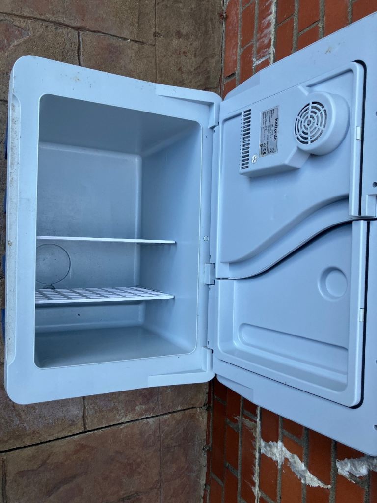Free cool box - electrics don’t work 