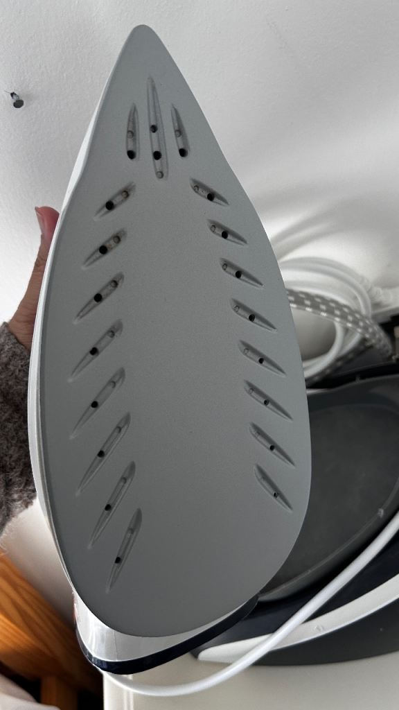 Philips steam generator iron