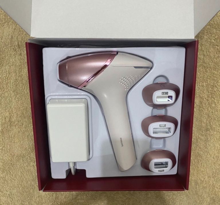 Philips Lumea 9900 IPL laser machine!