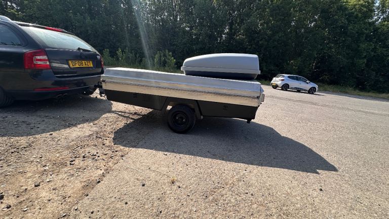 Large Lockable Fibreglass Cargo Trailer – Camp-let Body – 3 New Tyres